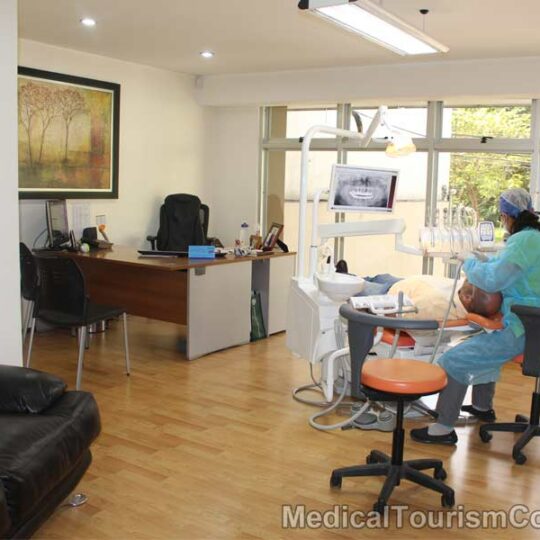 Patient with New Smile Dental Costa Rica Dentist