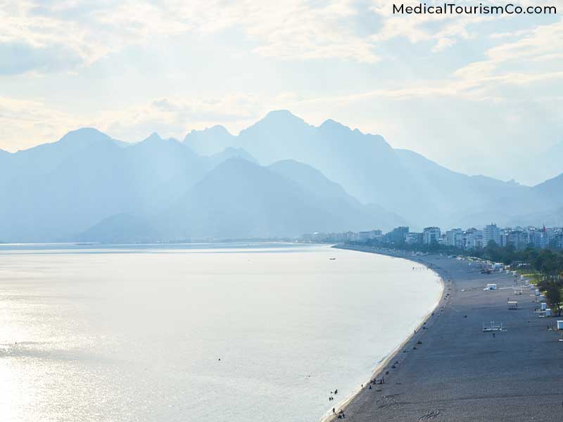 Konyaalti beach | Dental Tourism in Turkey