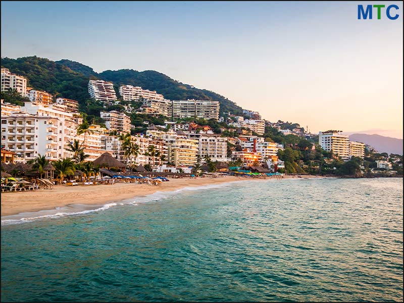 Beaches-of-Puerto-Vallarta