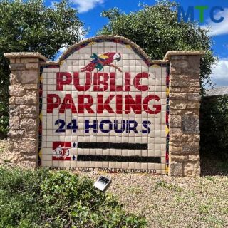 Nogales, Mexico parking