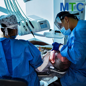 Dentists working at Cancun Dental specialist clinic