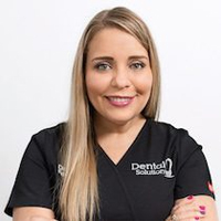 Dr. Daniela Fernandez | Best dentist in Los Algodones